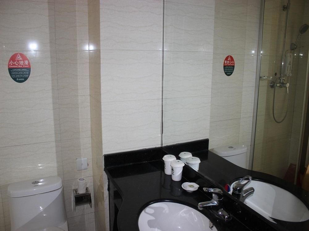 Greentree Inn- Linyi Bus Station Branch 外观 照片
